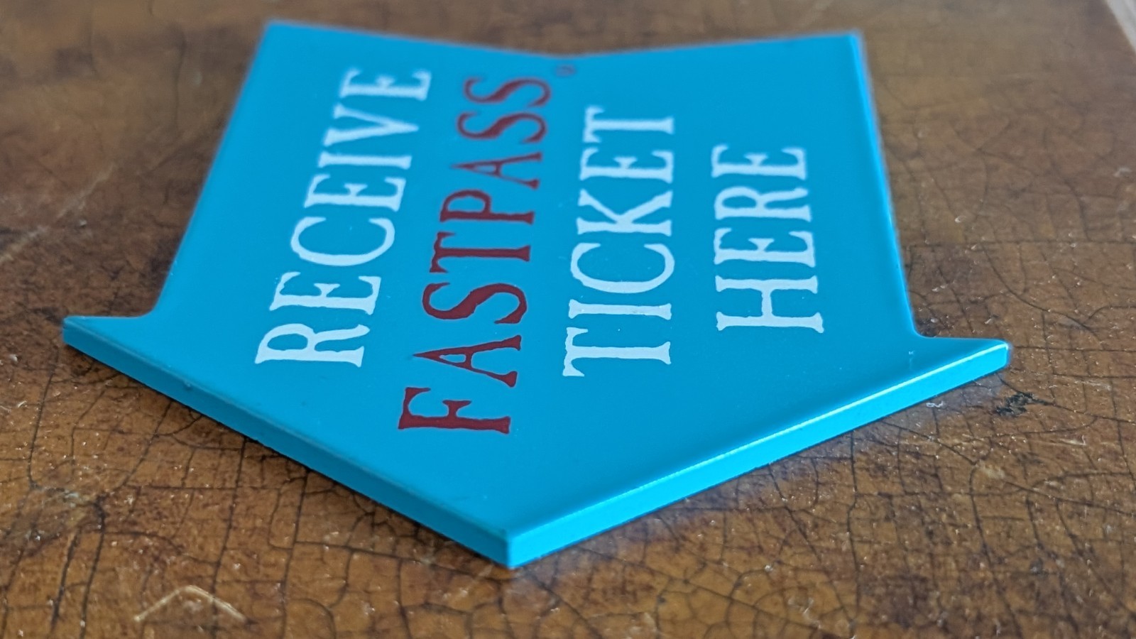 Rare Vintage Disneyland Park Used Splash Mountain Fast pass Sign + Signage