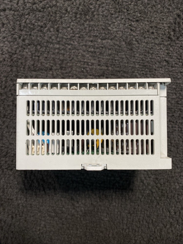 Allen-Bradley 1761-L16BWA Series E MicroLogix 1000 Digital Input Controller