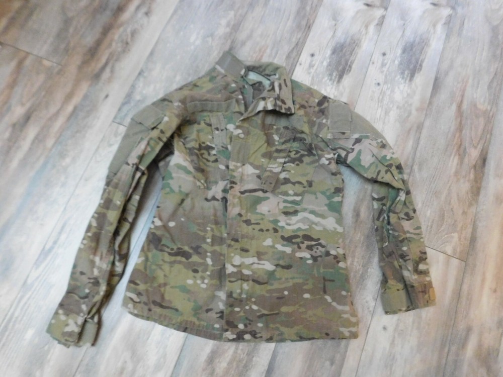 US ARMY MULTICAM FLAME RESISTANT COAT SZ SMALL -  REG