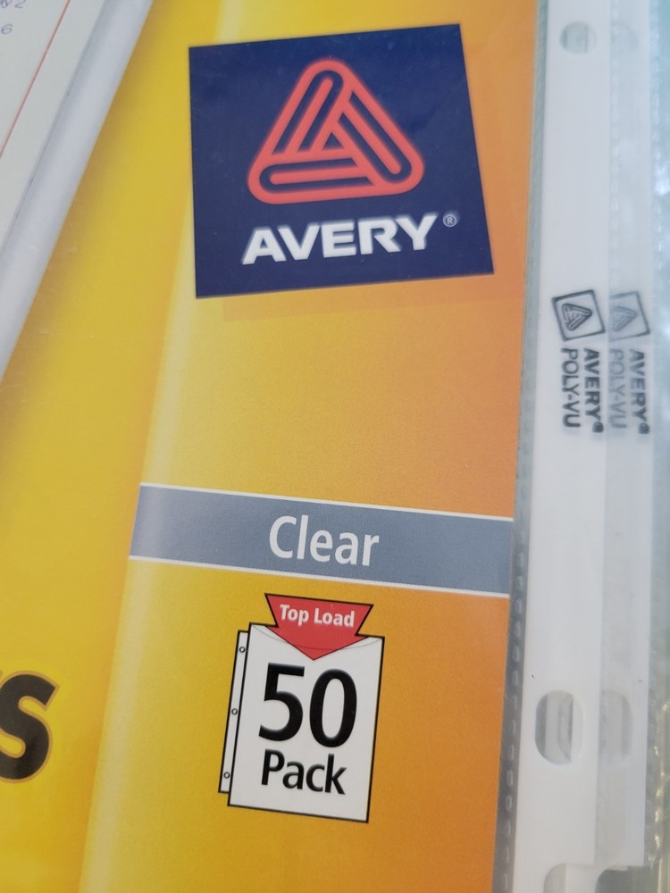 Avery Dennison AVE74305 Sheet Protector - 50 pack