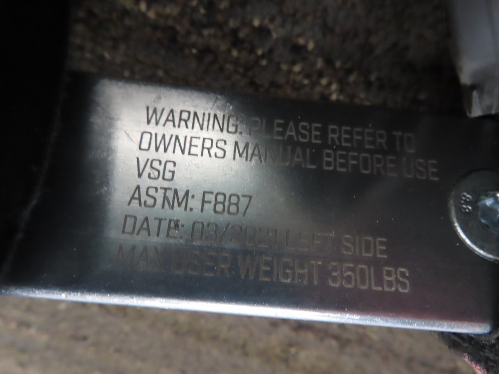 Notch Gecko - Tree Spikes -