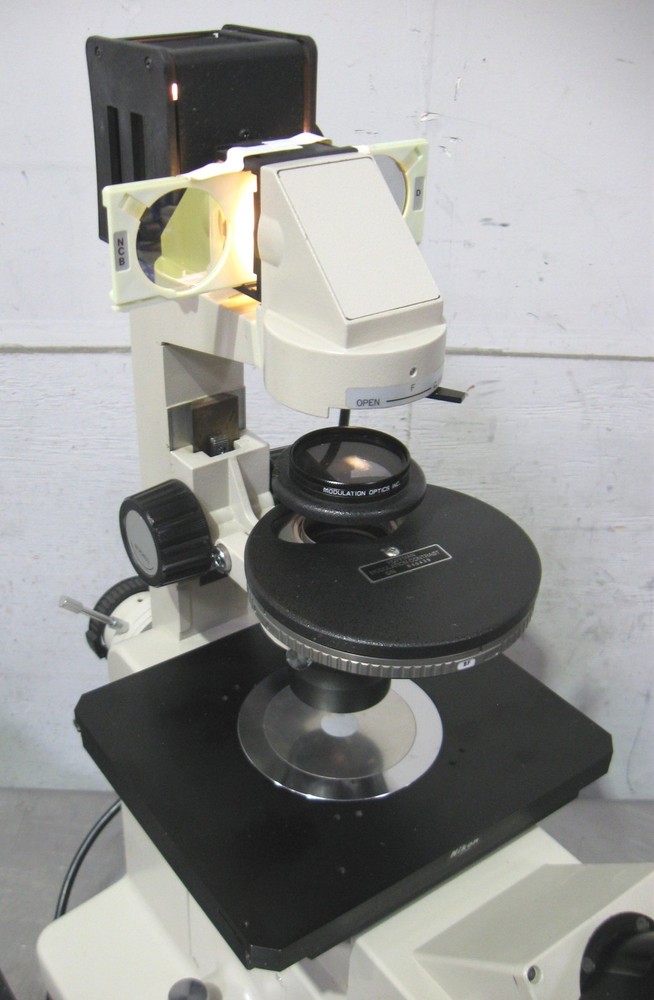 C200645 Nikon Diaphot Inverted Microscope, Hoffman Modulation Contrast, Epi-Ill