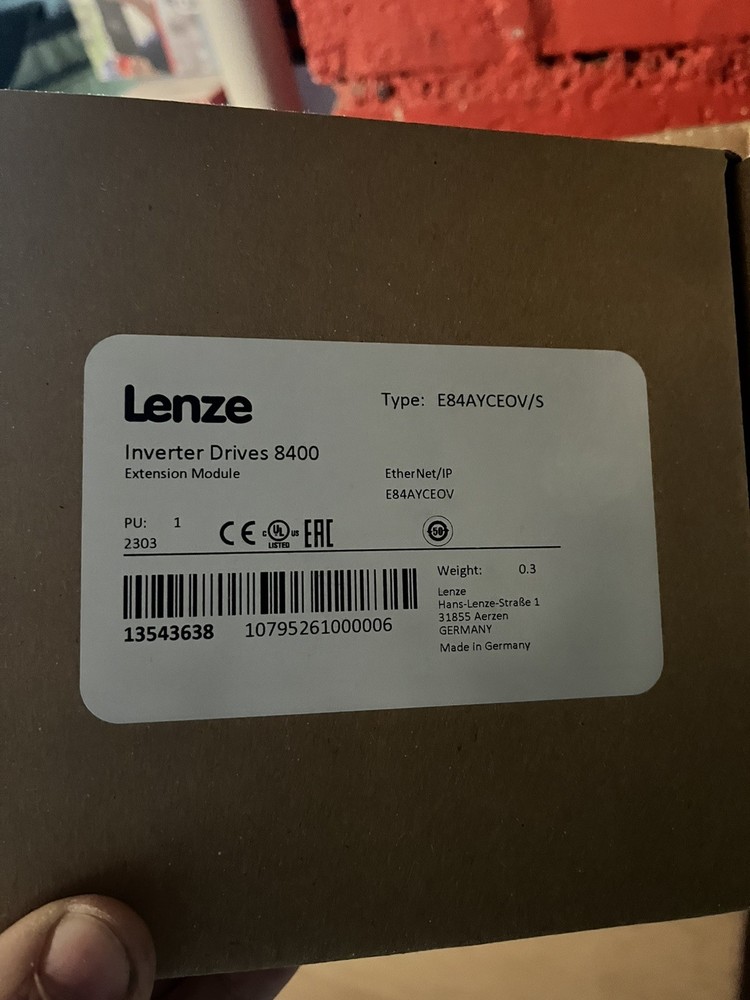 NEW LENZE E84AYCEOV/S Communication module