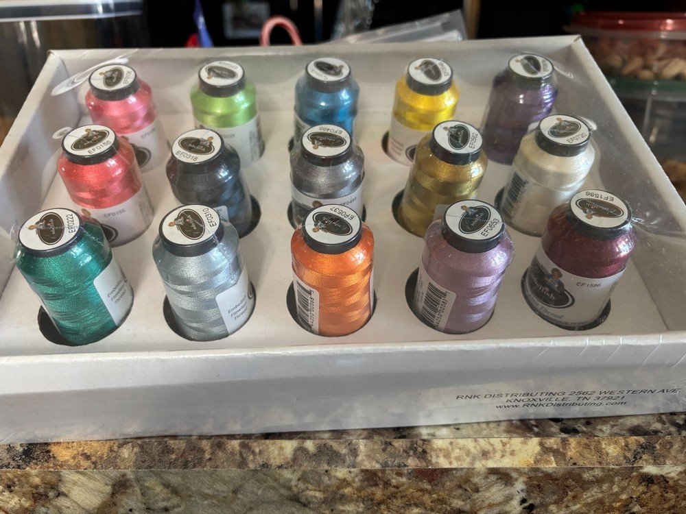 FLORIANI EMBELLISH FLAWLESS THREAD 15 SPOOLS 60 WT. 1000M POLYESTER THREAD R&k