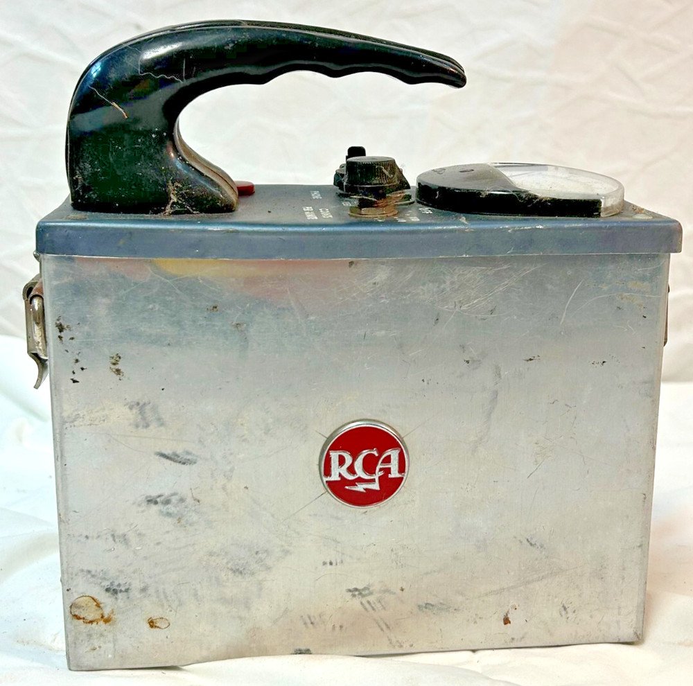 Rare 1950’s RCA Geiger Counter
