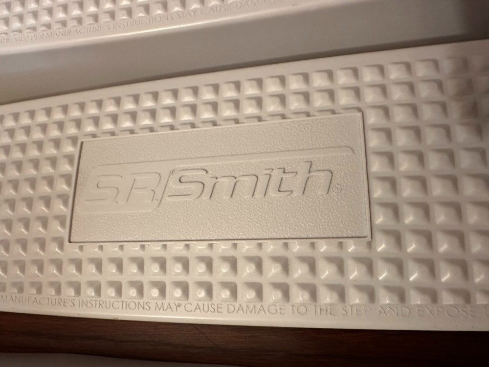 NEW SR Smith Plastic Pool Ladder 3 Treads NO Hardware Replacement Steps