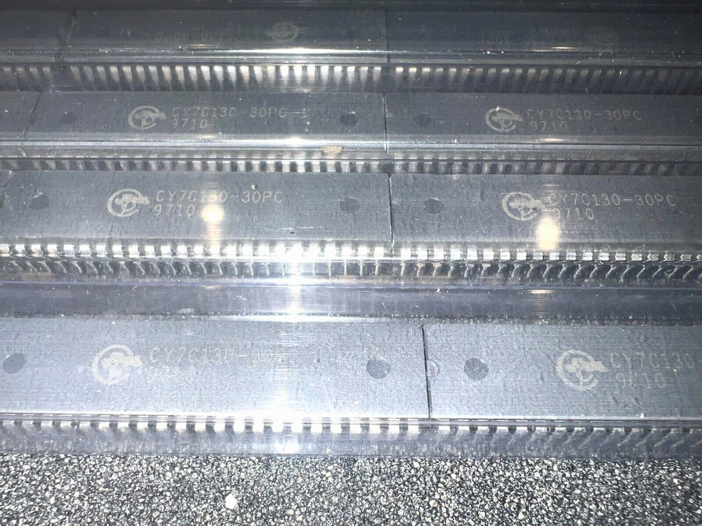 CY7C130-30PC