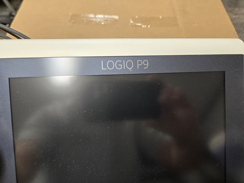 GE ultrasound control panel logiq P9