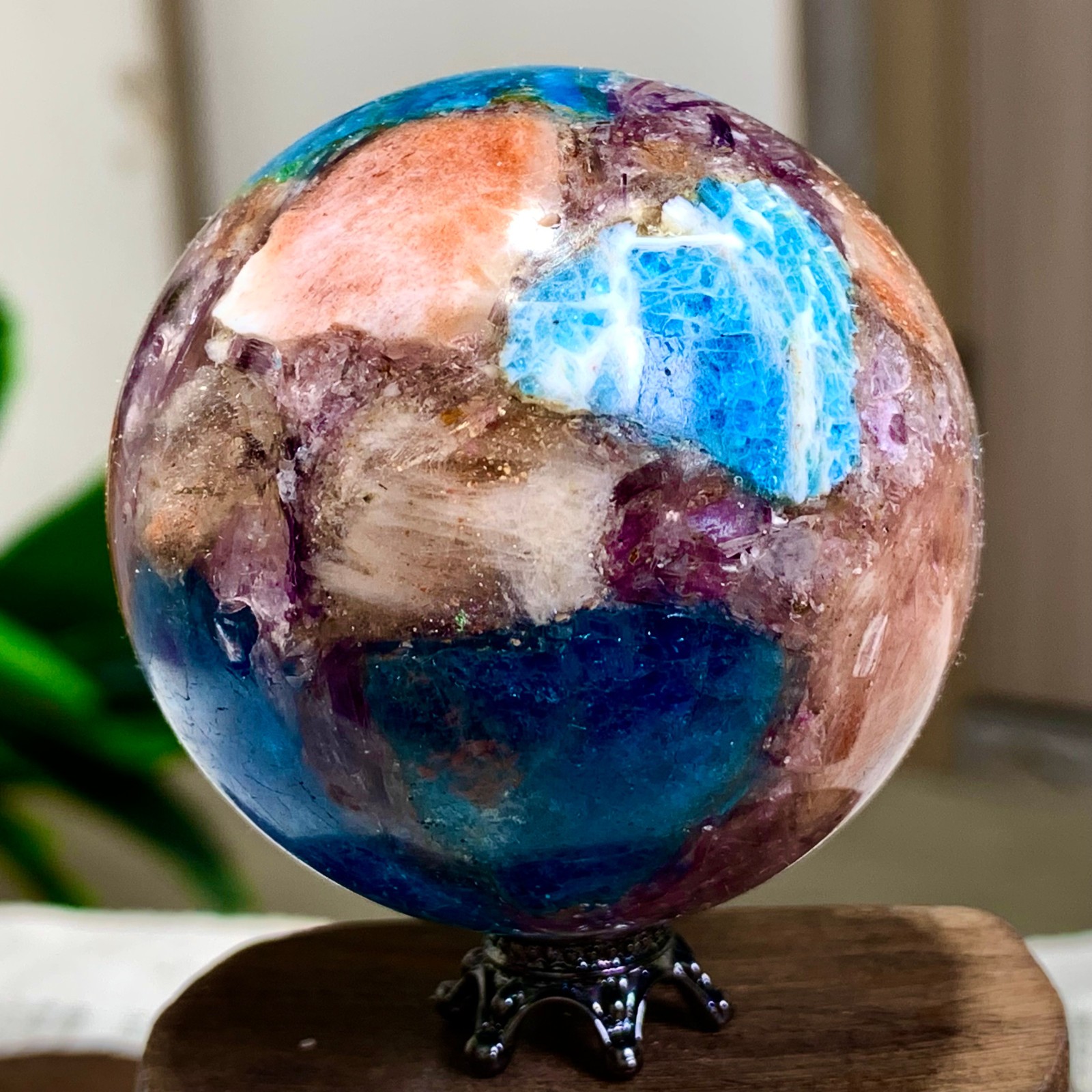 177G Natural Blue Aptite +Sun Stone purple lepidolite Sphere mineral sample