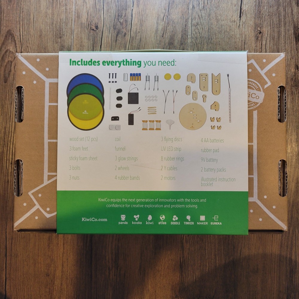Never Used - KiwiCo DIY Glow String Shooter - Electronics & Physics Educational