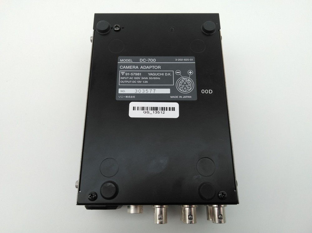 Sony DC-700 Camera Adaptor