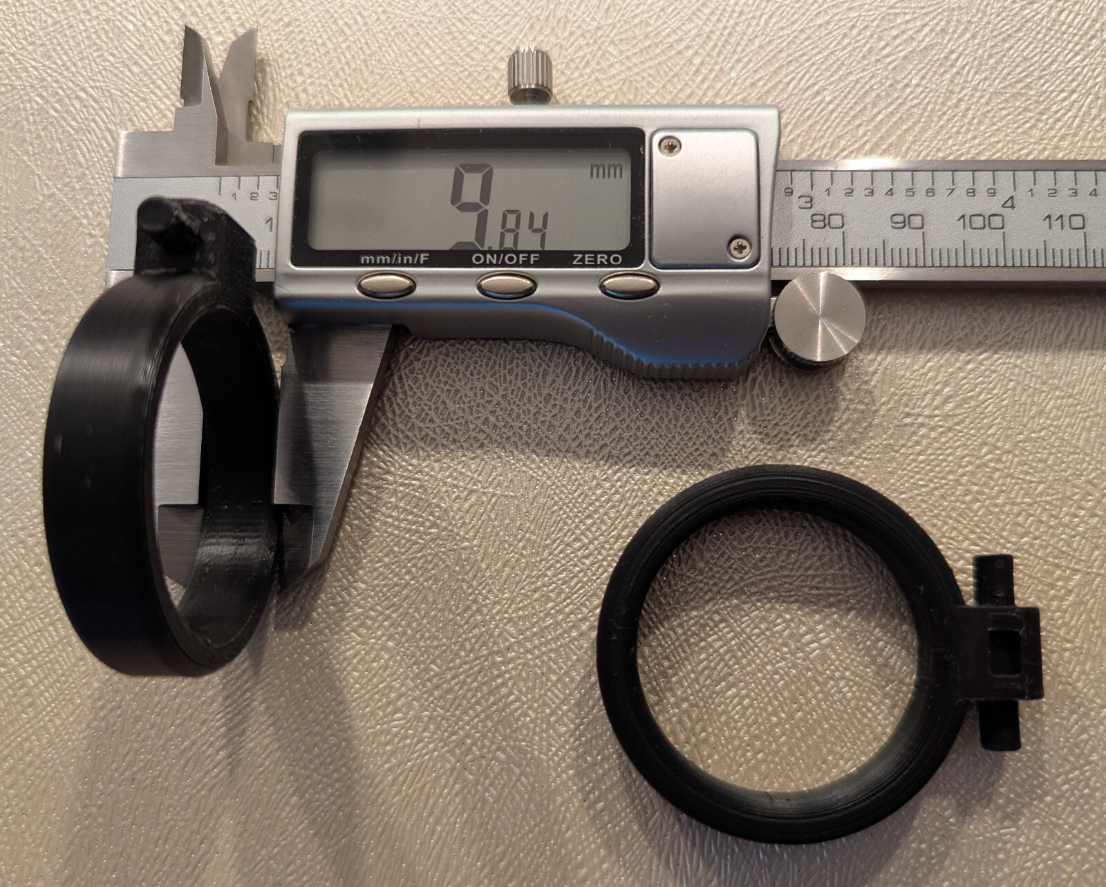 Moukey MTs10-2 Karaoke replacement microphone holder-Round Version, Black, QTY=2