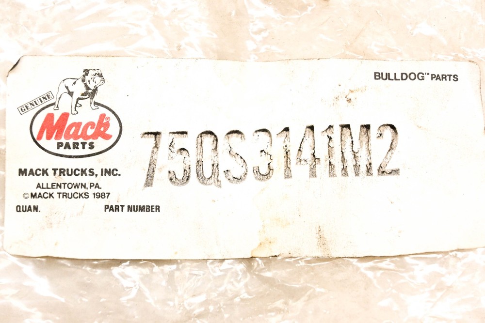 Mack 75QS3141M2 Side Mirror Bracket Bar NOS
