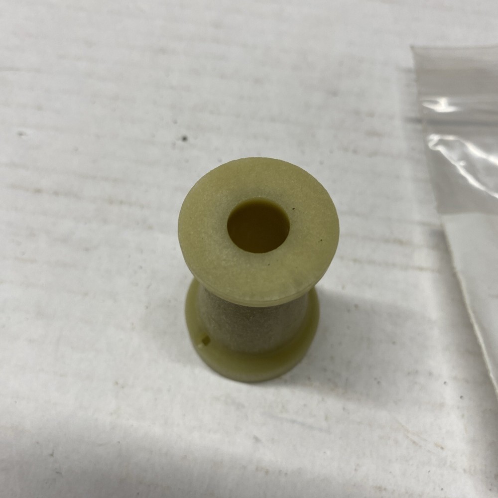 Evinrude Johnson Shift Rod Spacer 321122 BB-370