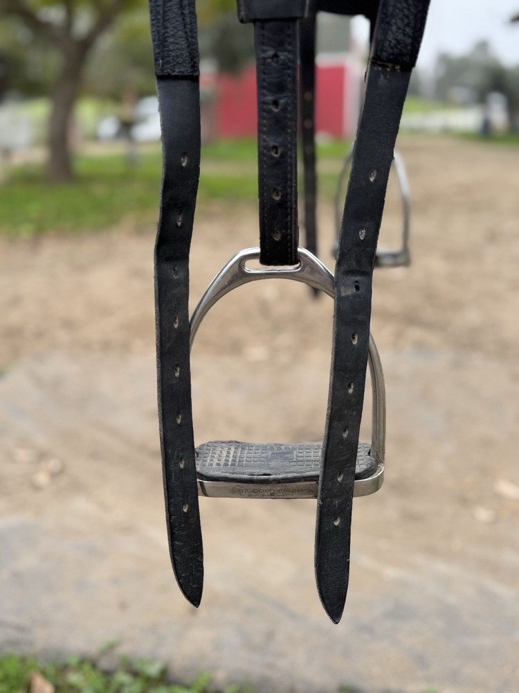 Devoucoux Makila Harmonie 18” Saddle