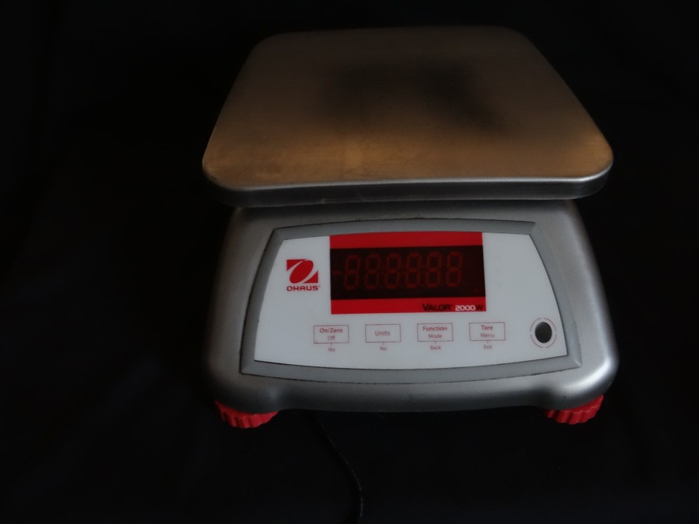 Scale - Valor 2000W Scale by Ohaus