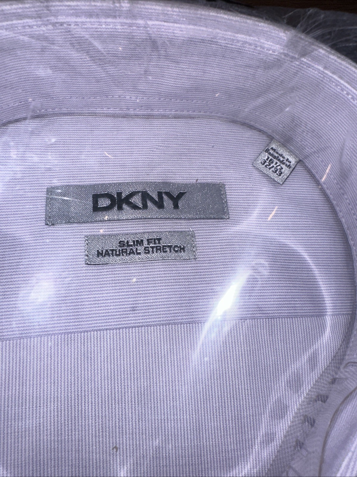 DKNY Men's Button Dress Shirt size Large 16.5 - 32/33 Slim Fit Active Stretch