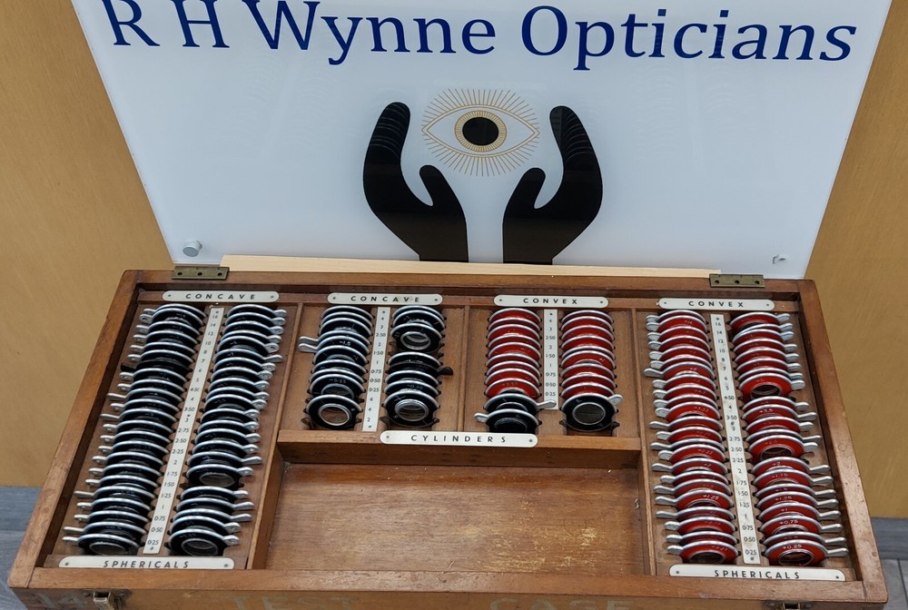 Trial Lenses Optical Testing Set with Case