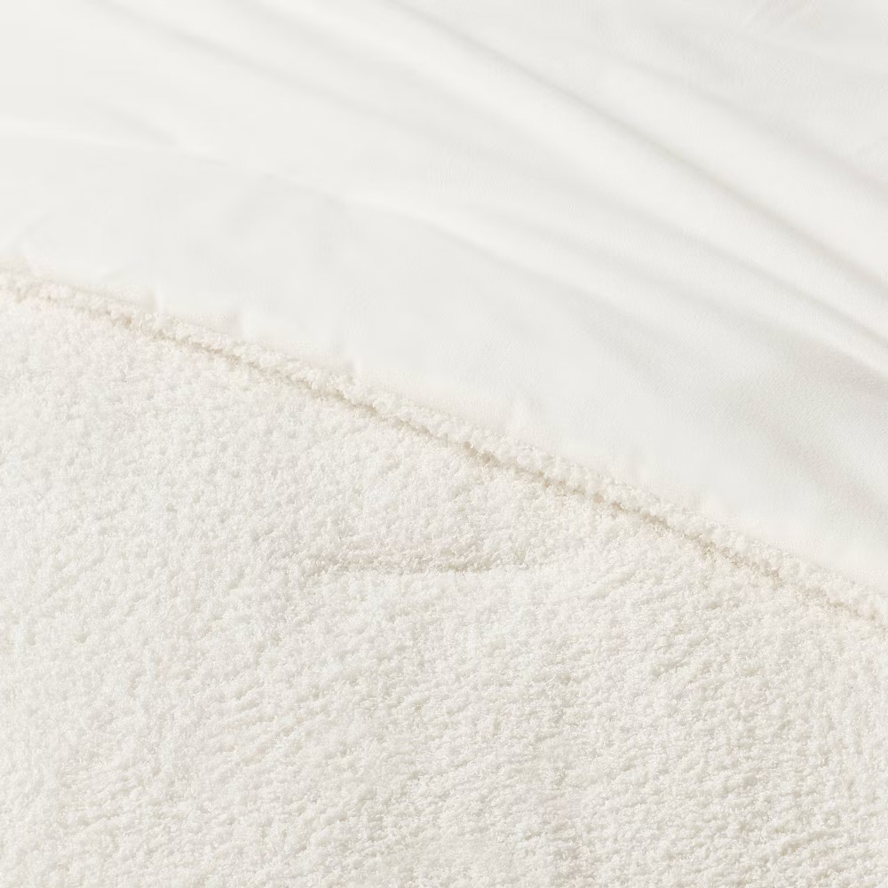 Full/Queen Cozy Chenille Comforter & Sham Set Cream - Threshold: