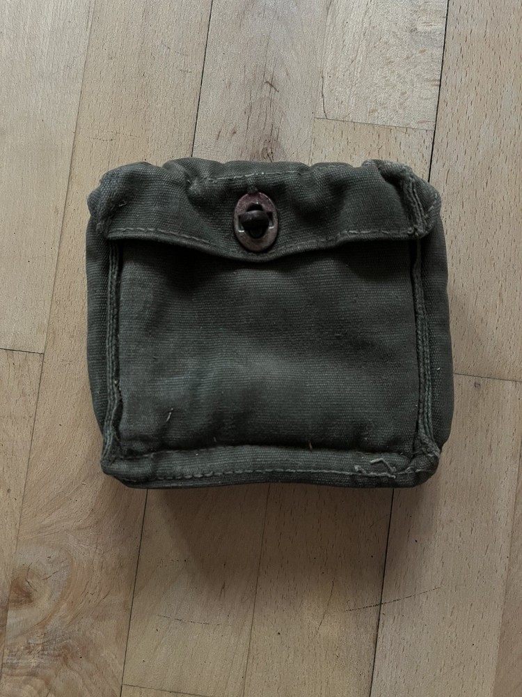 (A2) British Army 58 Pattern Canvas Binocular Carry Case Pouch Green webbing