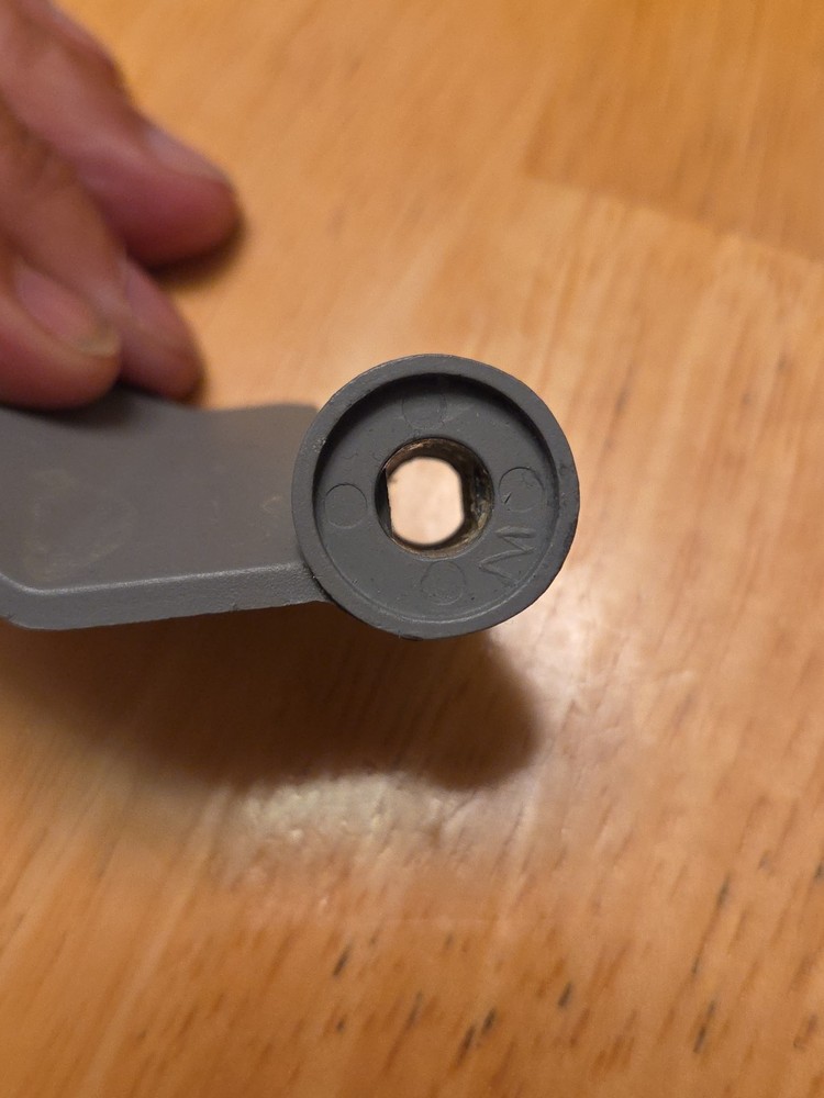 Breadman Bread Maker Machine Paddle TR440 Blade Part