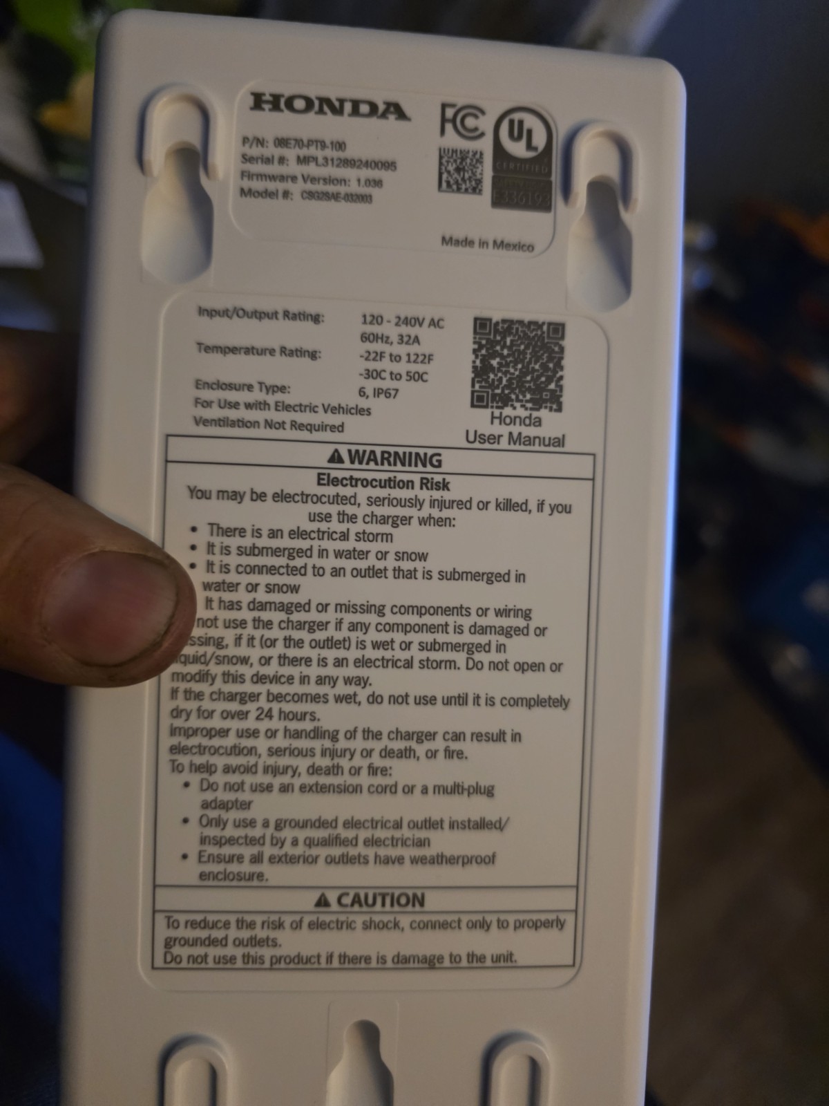 Honda Prologue Mobile EV Charger 08E70-PT9-100 , csg2sae-032003 110V/220V NEW