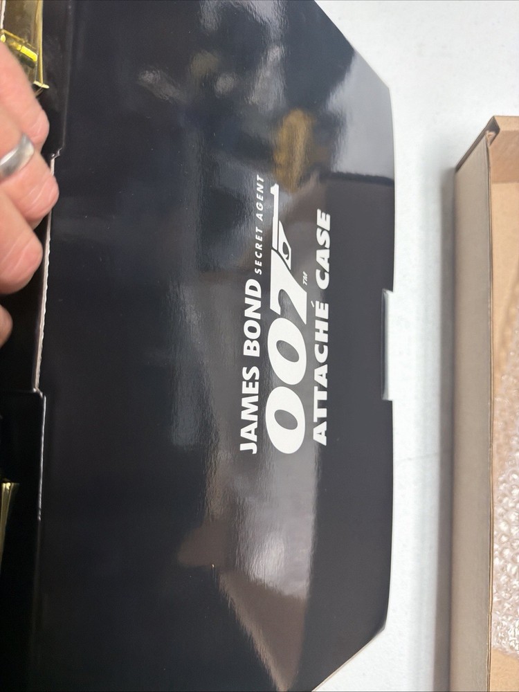 James Bond Secret Agent 007 Attaché Case Replica