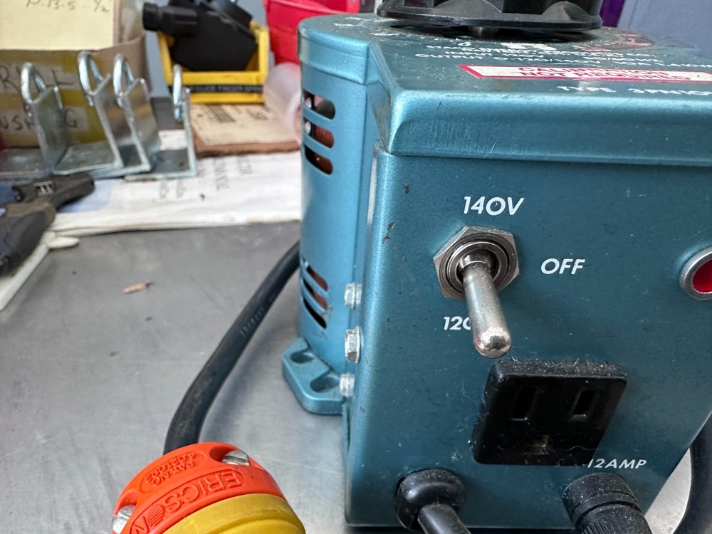 Staco Energy Products Type 3PN1010 Variable Autotransformer