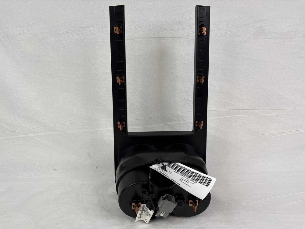 Cup Holder LINCOLN MKT 12