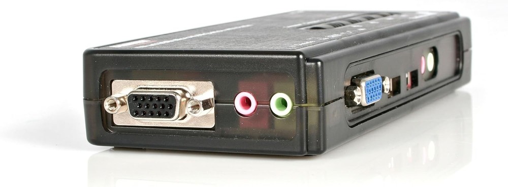 ✨StarTech.com 4 Port USB KVM Switch Kit with Cables and Audio Black