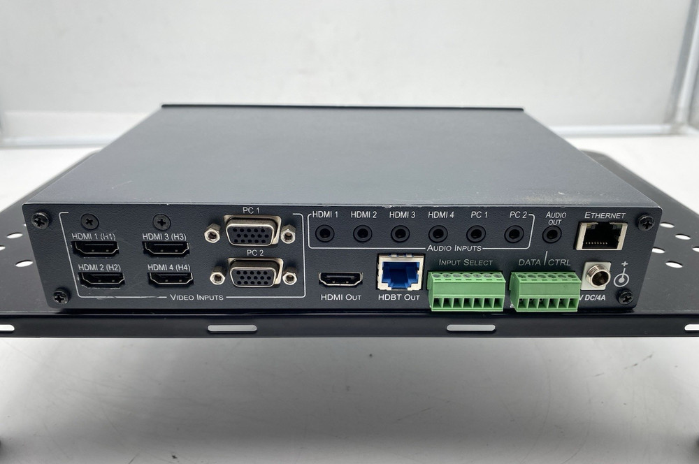 Kramer VP-440 6-Input Presentation Switcher / Video Scaler