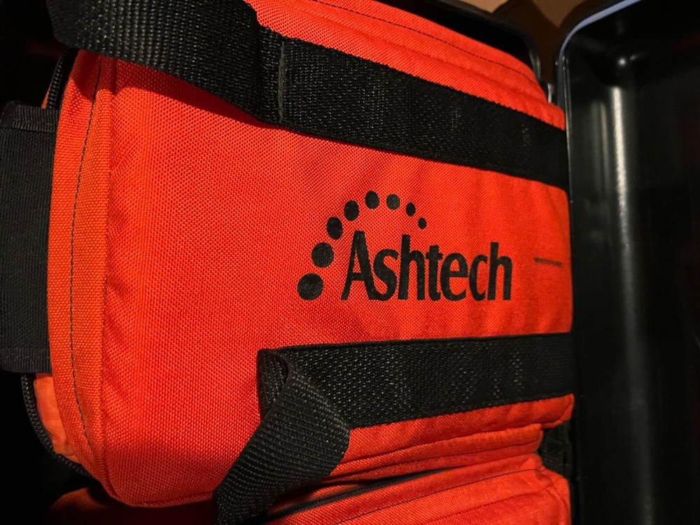 Pre-Owned Ashtech Locus GPS Receiver