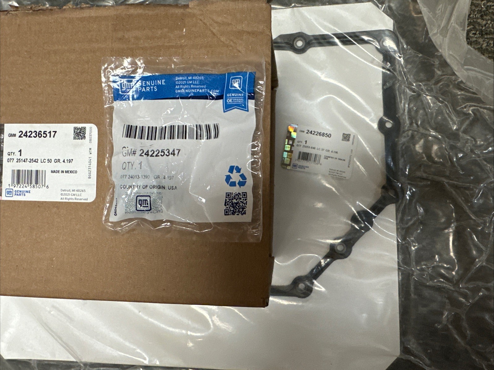 OEM GM TRANSMISSION FILTER KIT-Filter 24236517,Gasket 24226850,Seal 24225347*