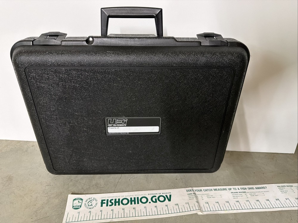 UEI C163 COMBUSTION ANALYZER IN CASE
