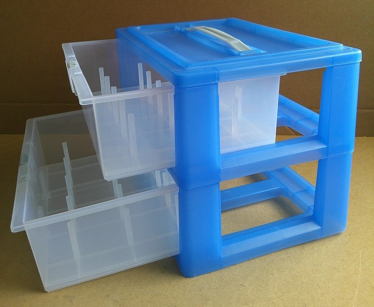 DOLEDO 30-Spool Thread Two-Drawer Carrier Storage Box With Carry Handle
