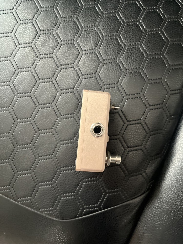 Rowin Loop Station Guitar Effect Pedal