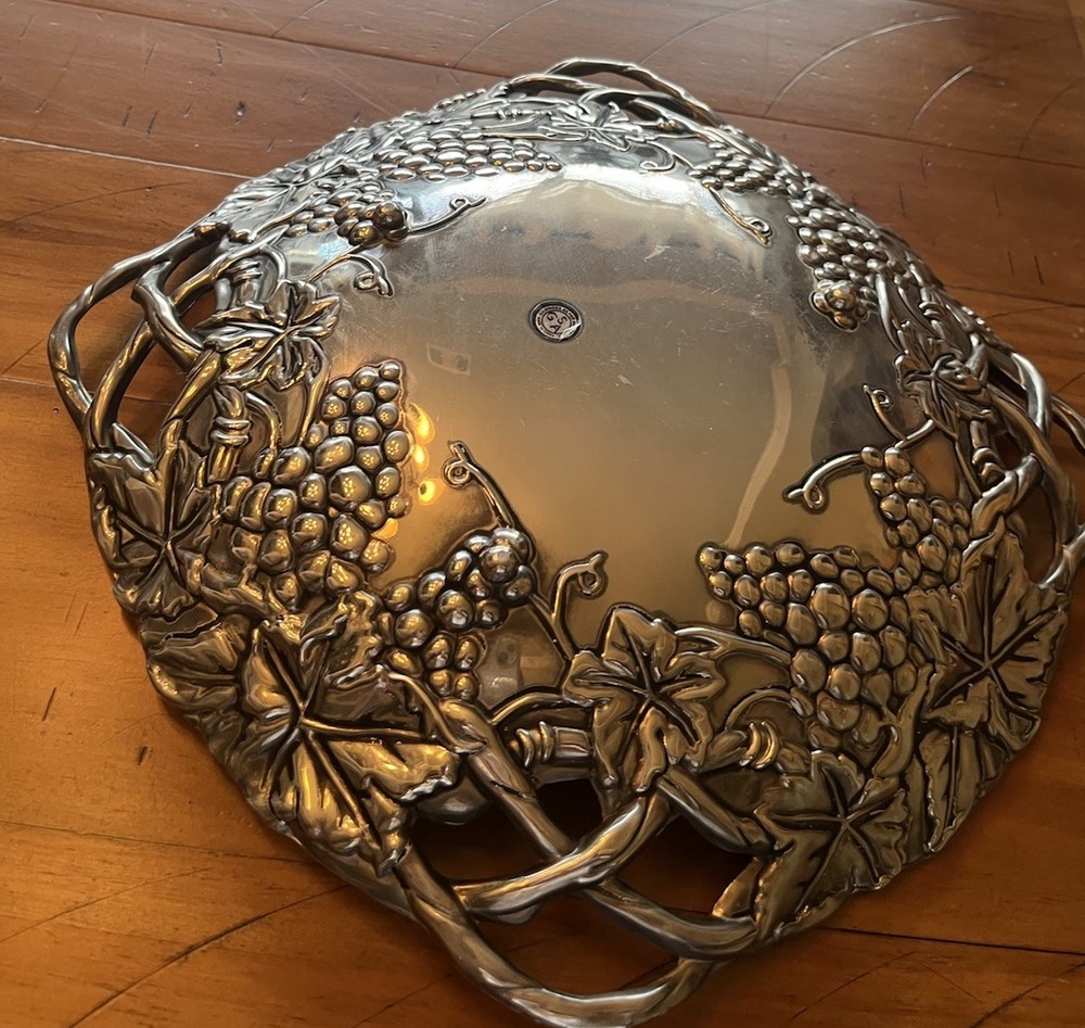 Vintage Godinger Silver Art Decorative Silver-Plated Plate with Grapevine Design