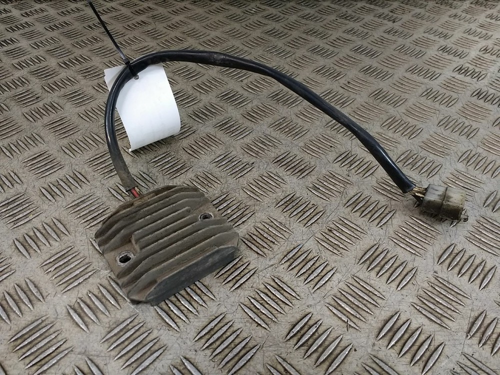 YAMAHA TRX 850  RECTIFIER REGULATOR