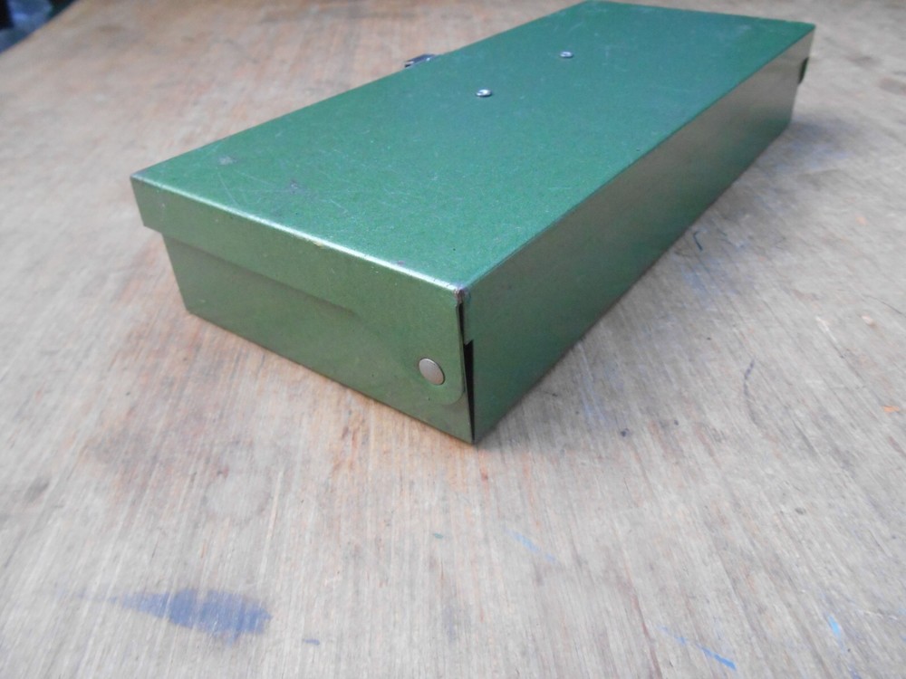 S K TOOLS EMPTY TOOL BOX 8-3/4" x 3-5/8" x 1-1/2" , NOS