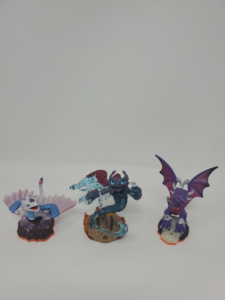 Skylander Spyro 3 Piece Figure Lot Spitfire  Flashwing Cynder