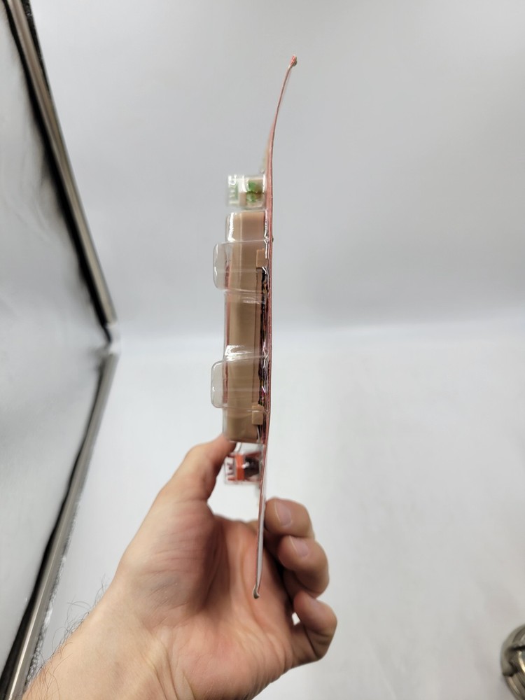 HEXBUG Nano Box Robotic Sumo Wrestler Ring READ