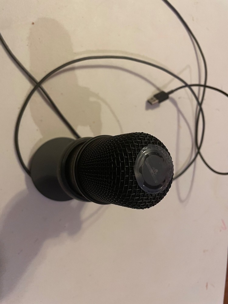 hyperx solocast usb microphone New black wire included  no box