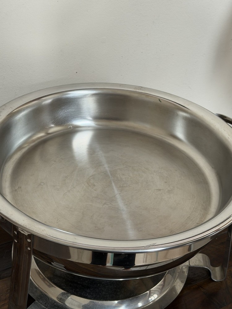 Round Chafing Dish Buffet Warmer With Lid Insert Dish Preowned