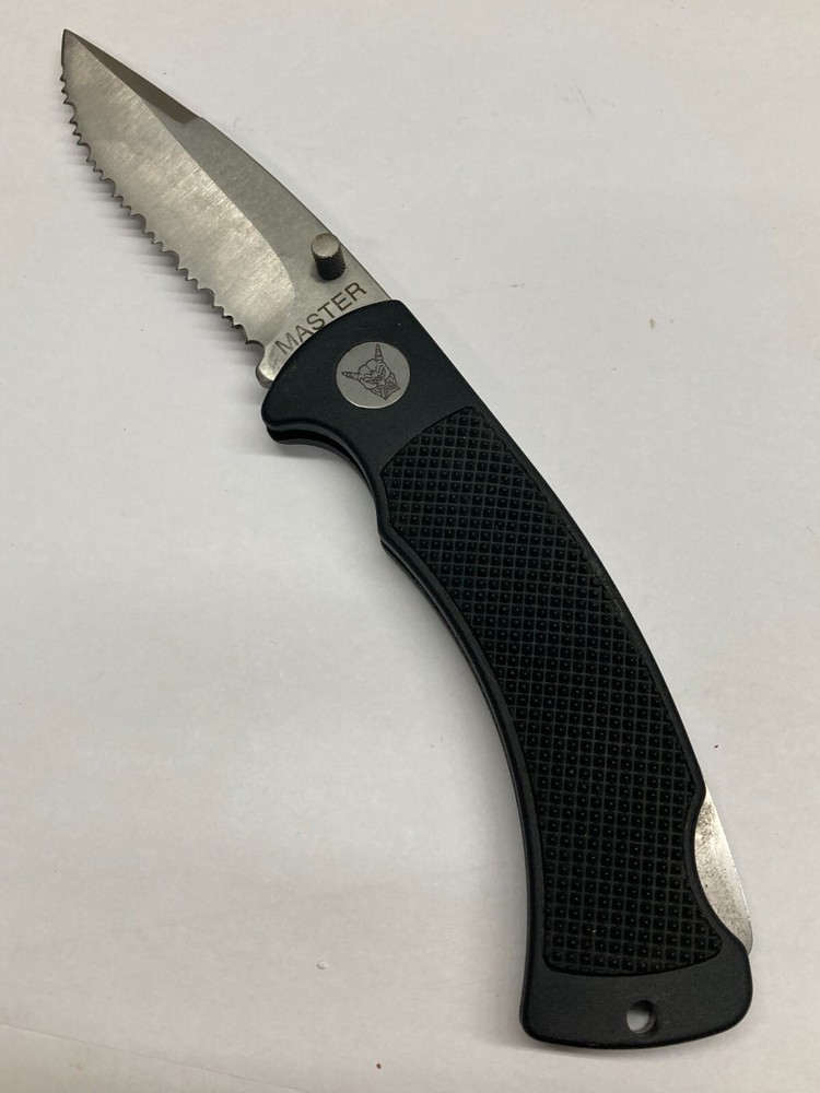 Master Black Tactical Lockback Serrated Edged Folding Knife D1-03A