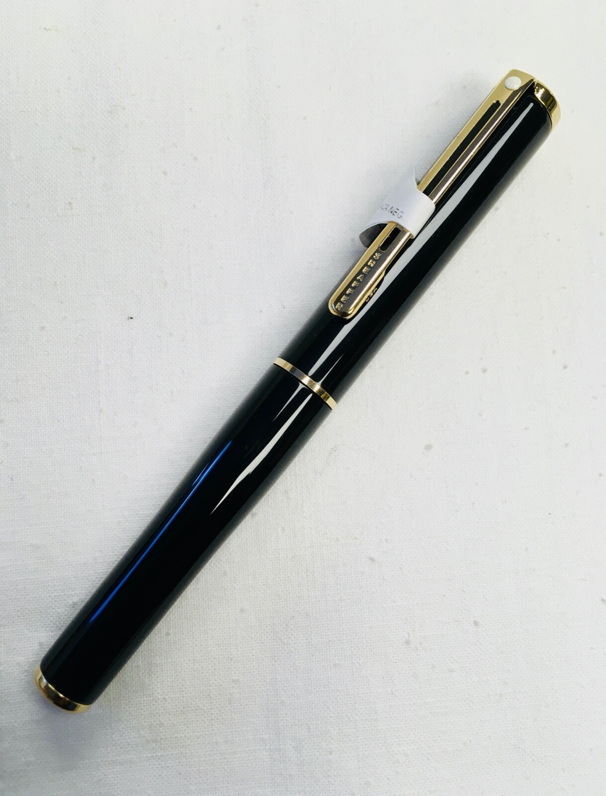 Sheaffer Agio COMPACT Black Lacquer "M Nib" Fountain Pen