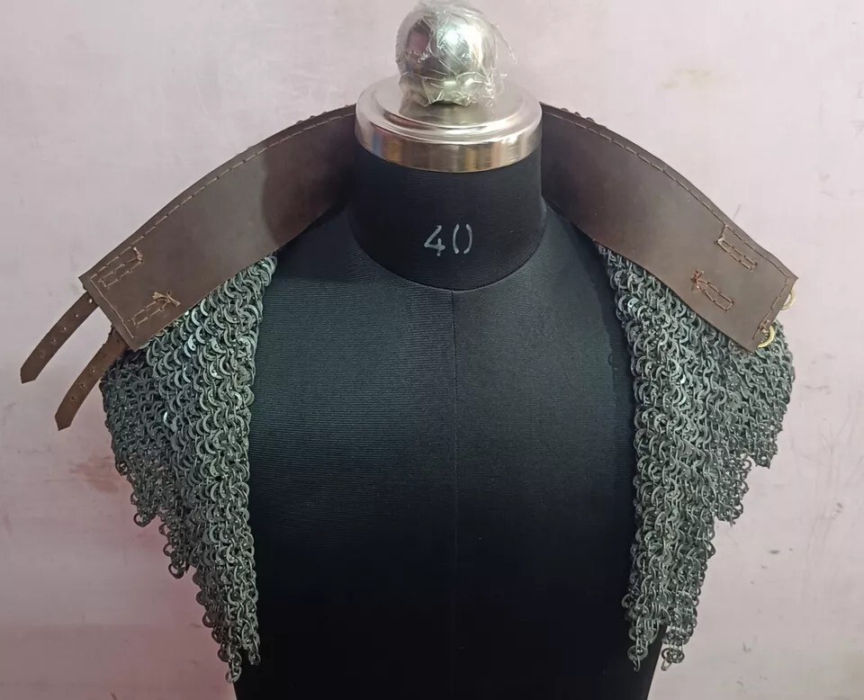 Chainmaile Avantail, 9mm Flat Riveted With Solid Rings Chainmail Avantail, Easte