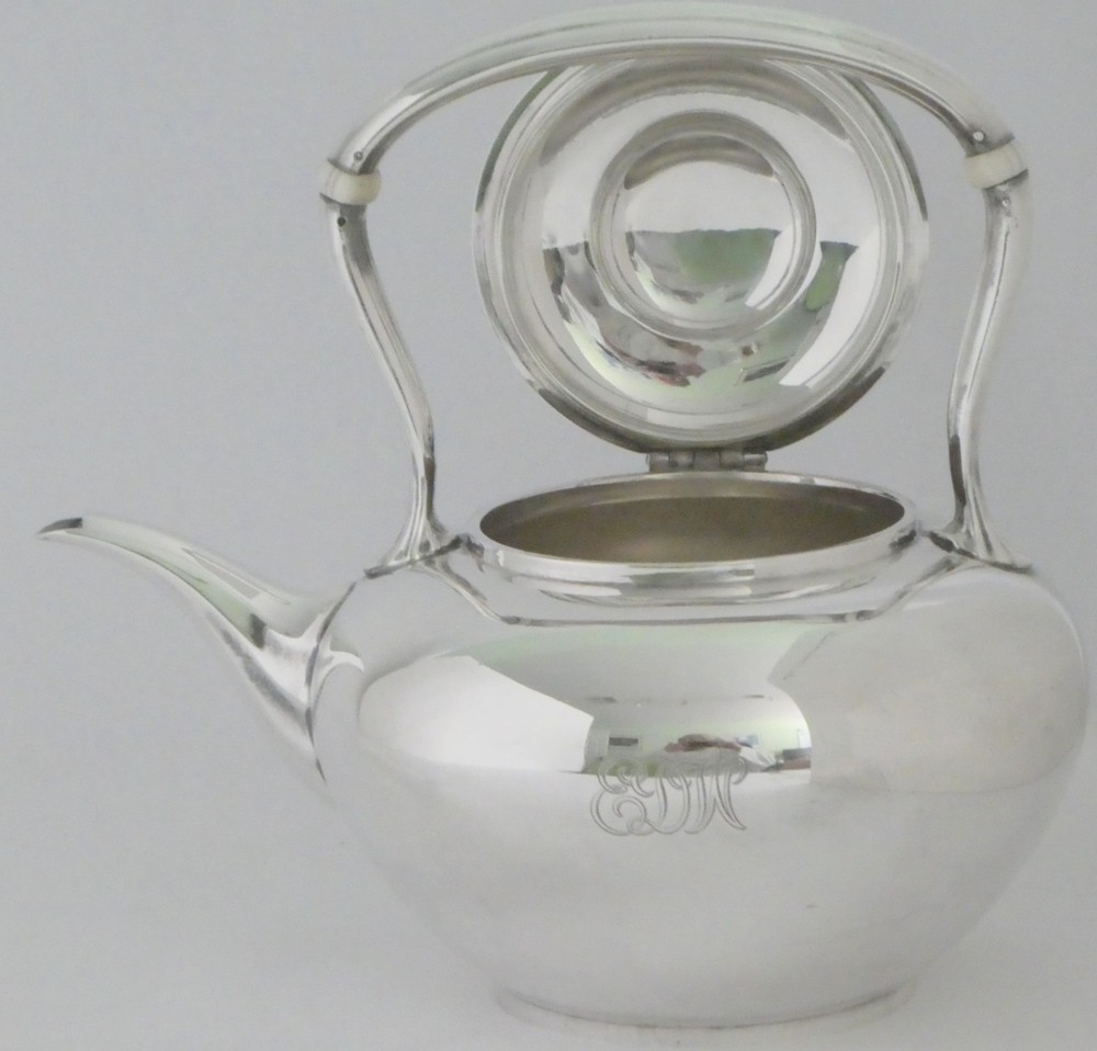 TIFFANY CO Silver Soldered Tea Pot 190 MAKERS 8999 DOUBLE 1.5 Pints