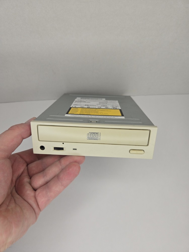 Sony CRX220E1 CD-R/RW Internal IDE Drive
