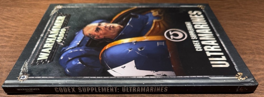 Games Workshop - Warhammer 40,000 - CODEX: Ultramarines
