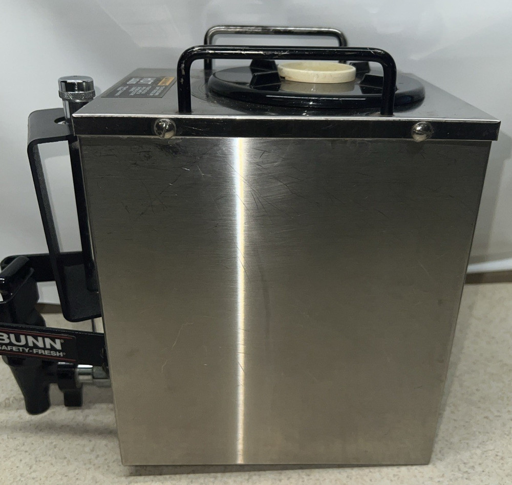 Bunn Model 1.5GPR-FF (TOP HANDLES) Coffee Server Black Spout